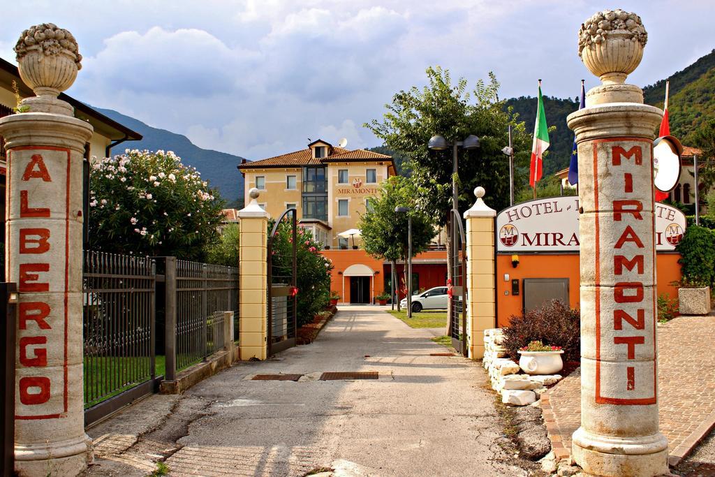 Hotel Miramonti Enoteca Pove del Grappa Exteriér fotografie